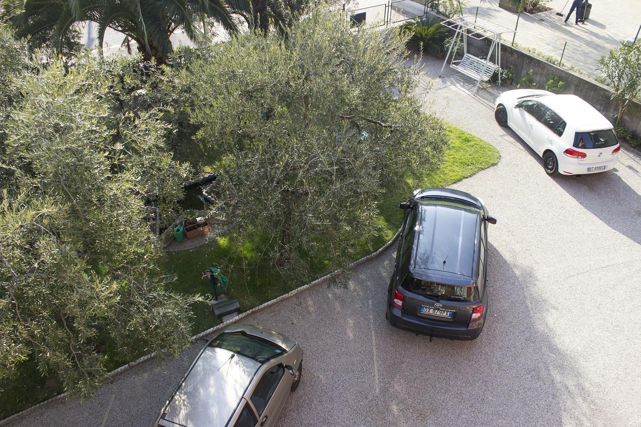 Villa Paola B&B Torbole Sul Garda Exteriér fotografie